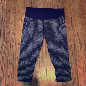 Lululemon capris